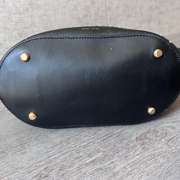 Donna Karan Bucket Bag - Picture 2 of 6